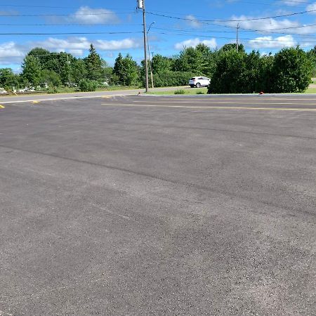 Trunk Road Motel Sault Ste. Marie Ngoại thất bức ảnh