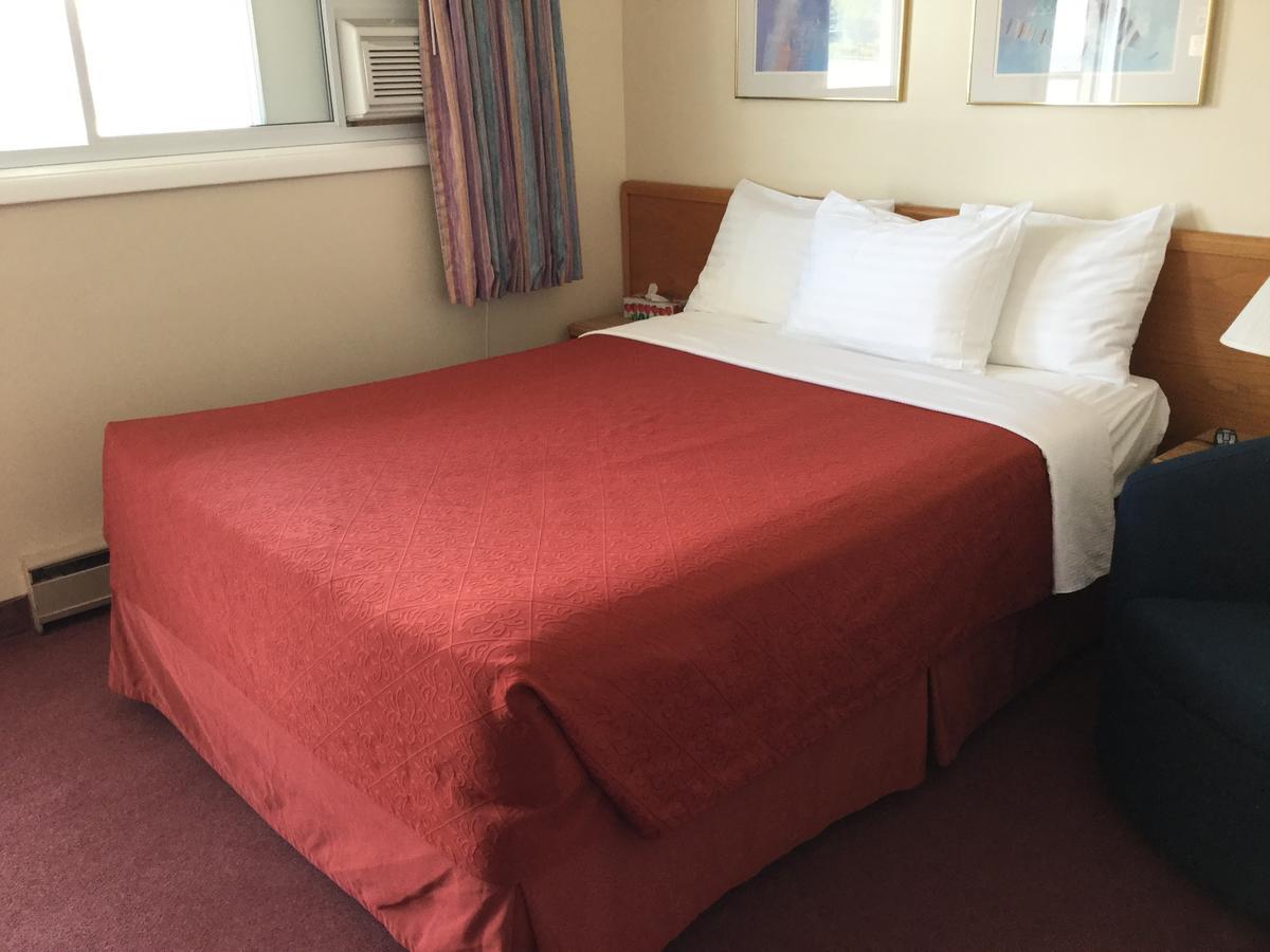 Trunk Road Motel Sault Ste. Marie Ngoại thất bức ảnh